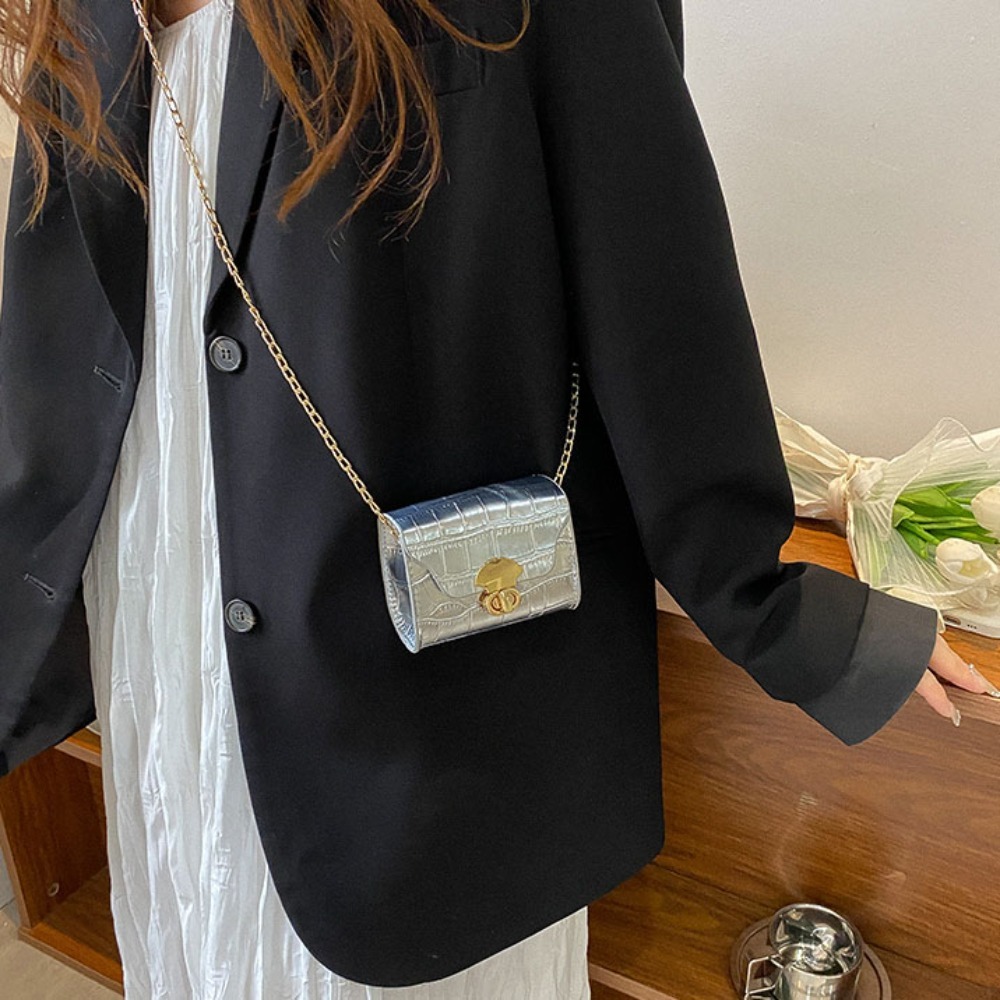 Mini Purse Chain - กระเป๋ากระเป๋าหิ้วสายโซ่สำหรับเดินทางในชีวิตประจำวันกระเป๋า dompet koin ลิปสติกแบบลำลองสำหรับกระเป๋าสะพายขนาดเล็กทันสมัย
