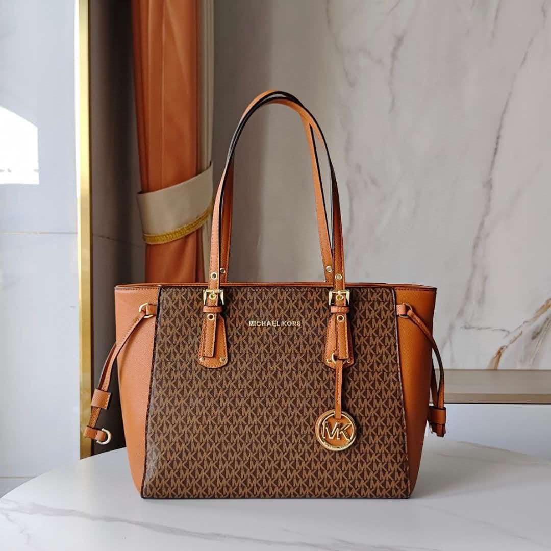 Women'S Tote Bags Michael Kors - กระเป๋าถือ PVC ลายโมโนแกรมแฟชั่นสำหรับผู้หญิง รุ่นใหม่คุณภาพสูงจาก Michael Kors