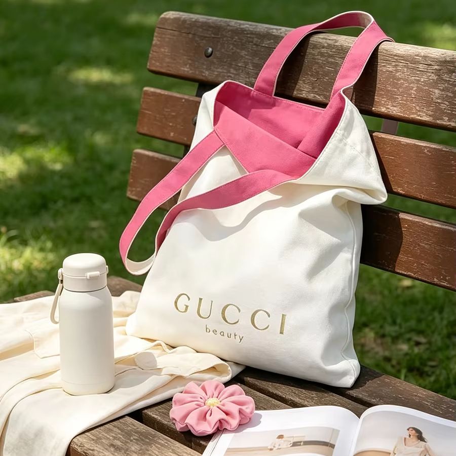 Women Bags Gucci - กระเป๋า GUCCI สำหรับผู้หญิง กระเป๋าผ้าแคนวาส ดีไซน์สองด้าน สีชมพูโรสและสีขาว