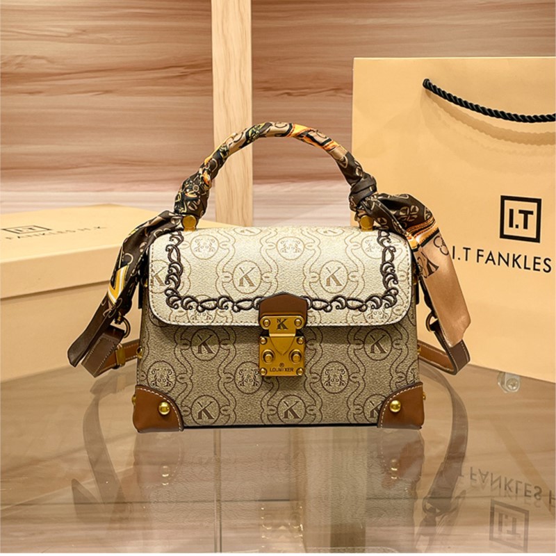กระเป๋าถือผู้หญิงแบรนด์หรูหราเ - Women Bags High End Brands บทวิจารณ์และราคา