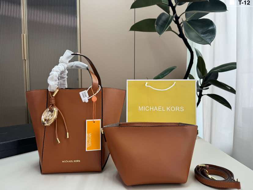 MICHAEL KORS/ไมเคิล คอร์ส MK 2 - Women'S Tote Bags Michael Kors บทวิจารณ์และราคา