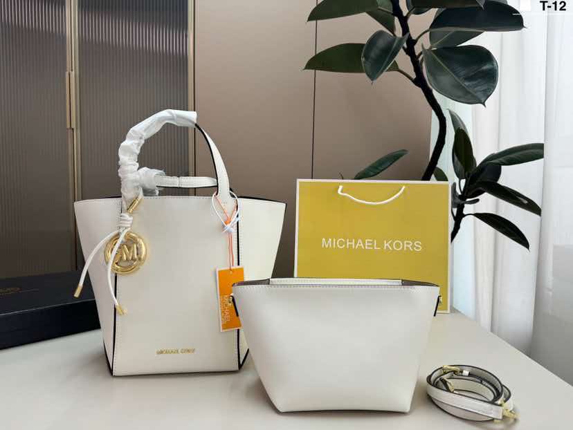 MICHAEL KORS/ไมเคิล คอร์ส MK 2 - Women'S Tote Bags Michael Kors บทวิจารณ์และราคา