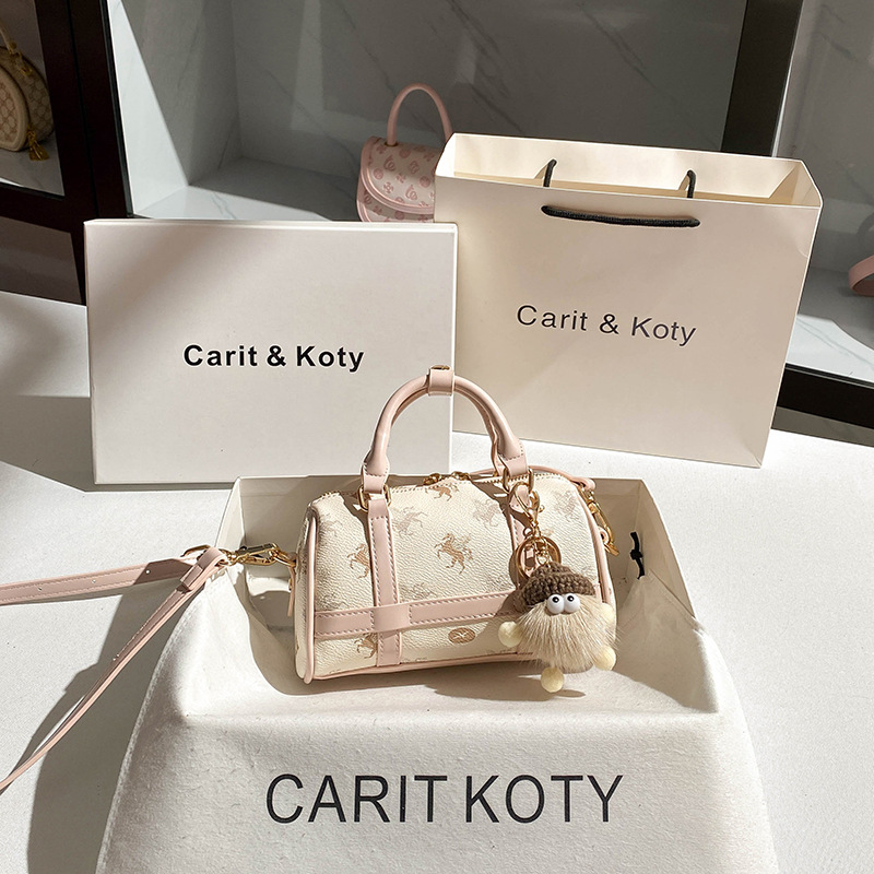 กระเป๋าผ้าอ้อมแบรนด์หรู ดีไซน์ - Women Bags High End Brands บทวิจารณ์และราคา