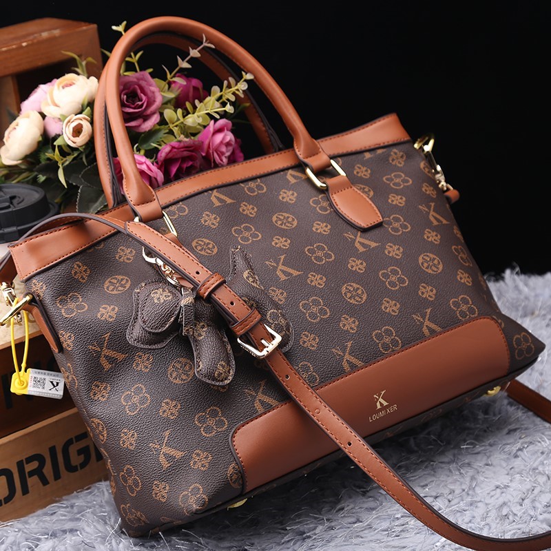 กระเป๋าแบรนด์หรูสำหรับผู้หญิง  - Women Bags High End Brands บทวิจารณ์และราคา