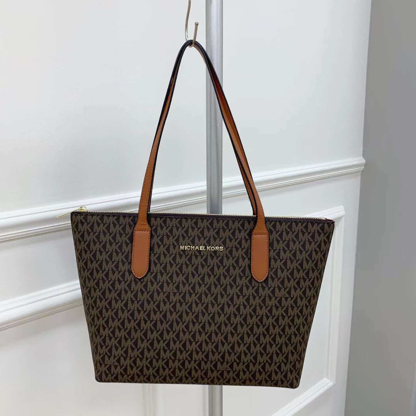 ไมเคิล คอร์ส วินเซนต์กระเป๋าสะ - Women'S Tote Bags Michael Kors บทวิจารณ์และราคา